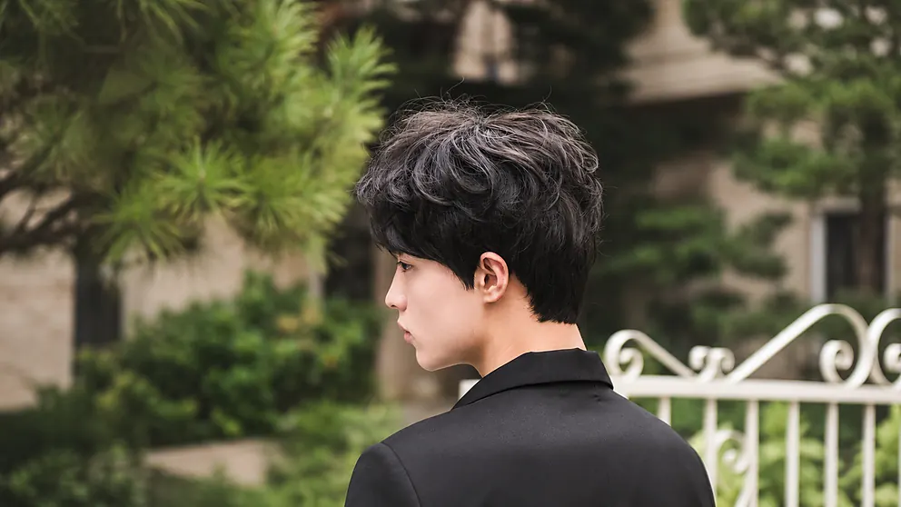 No.078 남자 전체가발 뒷머리가 티 날 때, 목선과 네이프 길이를 먼저 봐야 하는 이유 남자 전체가발 착용상태의 뒷머리와 목선의 네이프 길이
